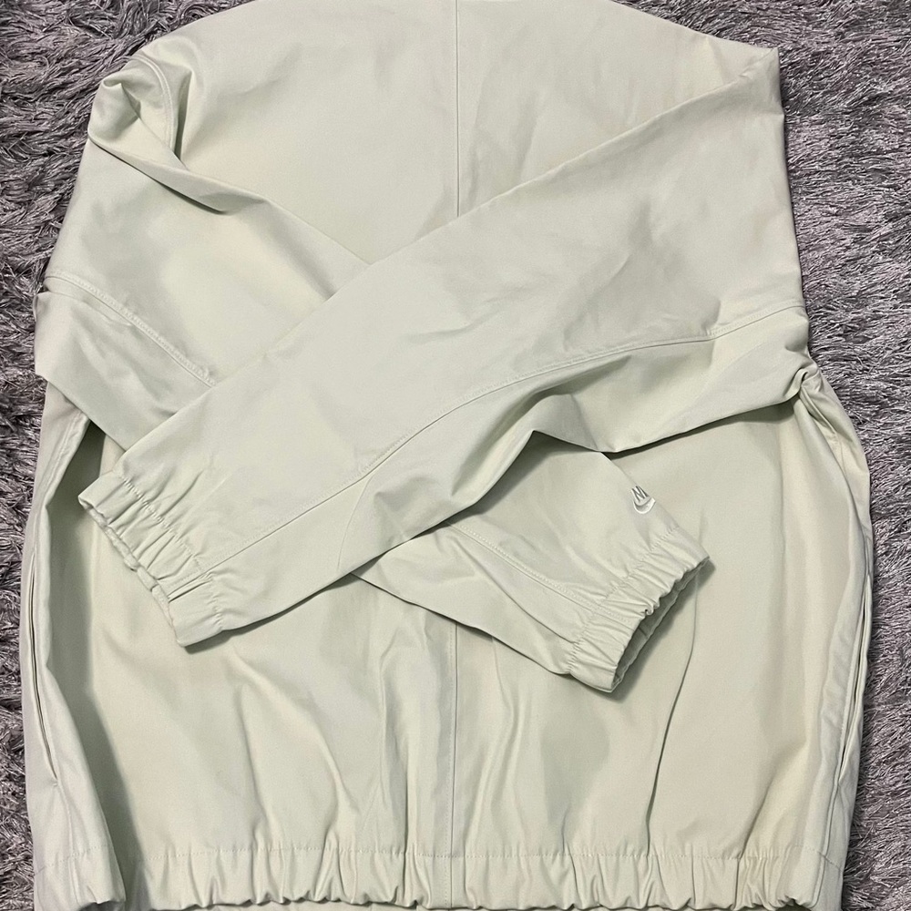 Nike Sportswear Storm-FIT ADV Tech Pack Jacket (FN2608-020) Mens X-Large Tall - Picture 2 of 8